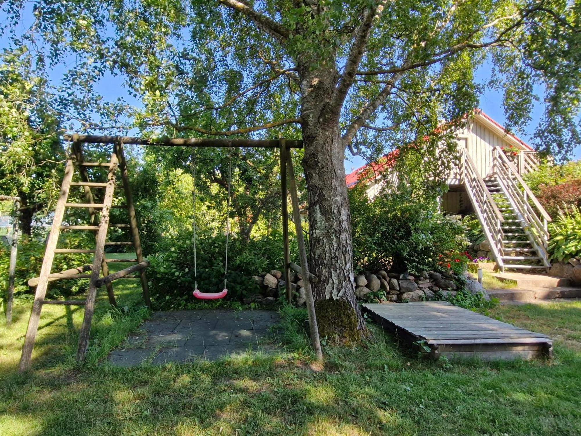 Piibelehe Guest Accommodation Kuressaare Exterior photo